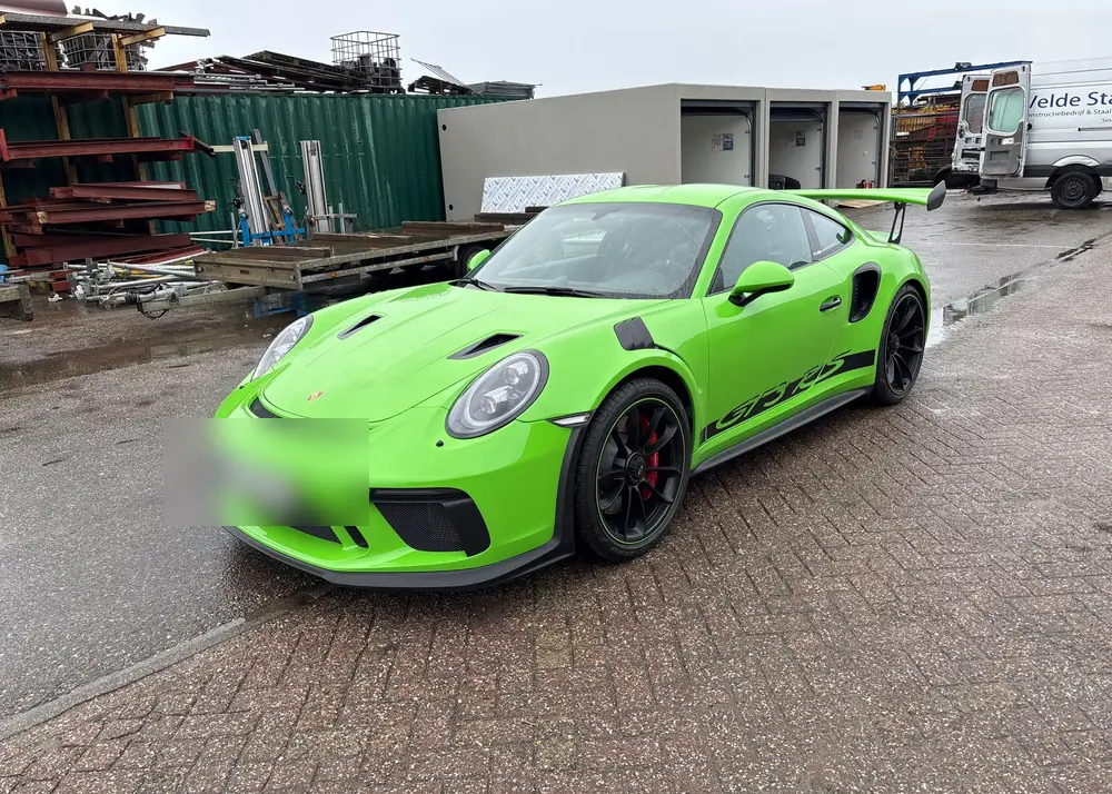 Porsche 911 GT3 RS geïmporteerd naar Nederland en op kenteken gezet